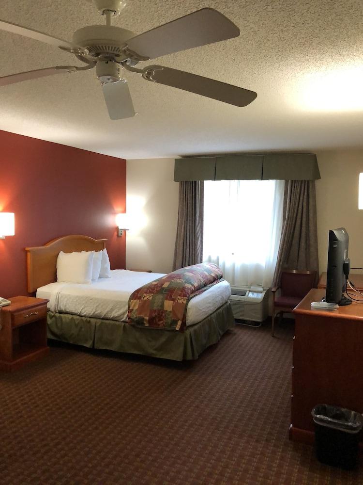 Millennium Inn Ellisville エクステリア 写真