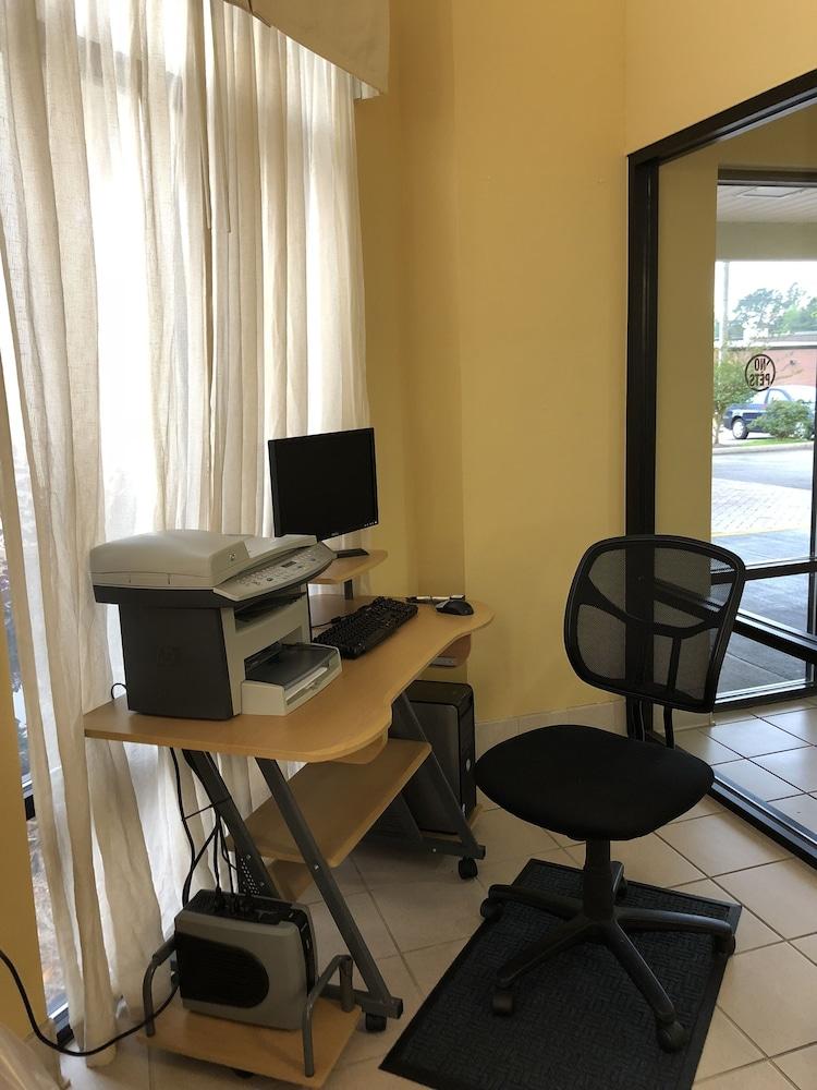 Millennium Inn Ellisville エクステリア 写真