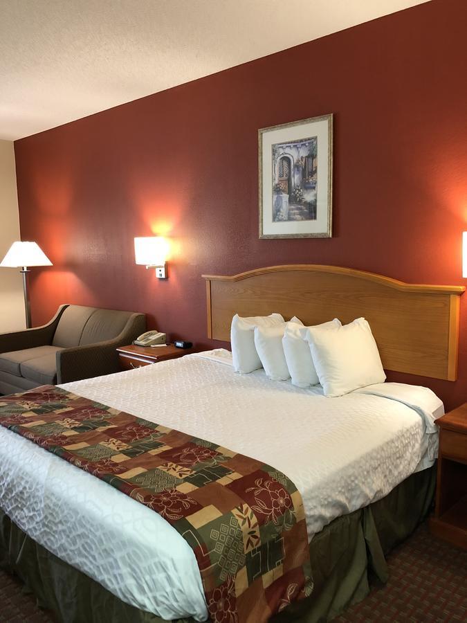 Millennium Inn Ellisville エクステリア 写真