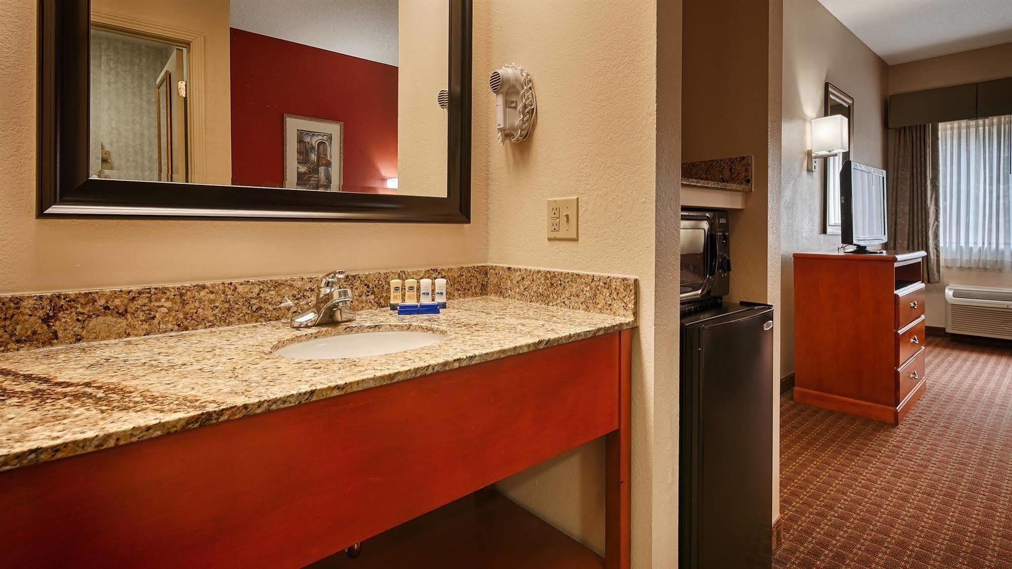 Millennium Inn Ellisville エクステリア 写真