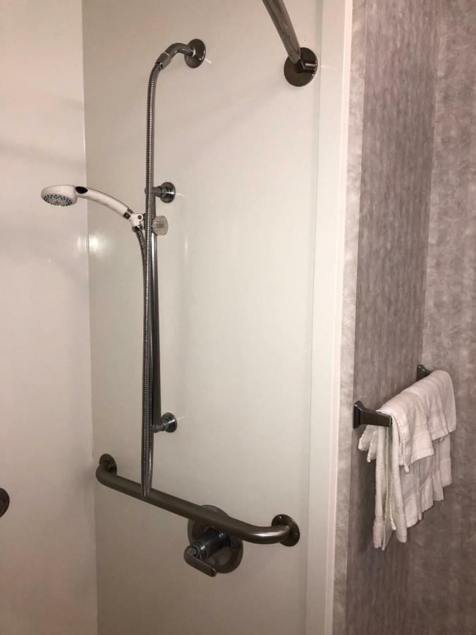 Millennium Inn Ellisville エクステリア 写真