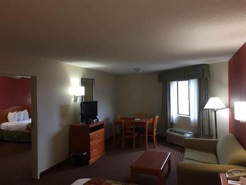 Millennium Inn Ellisville エクステリア 写真